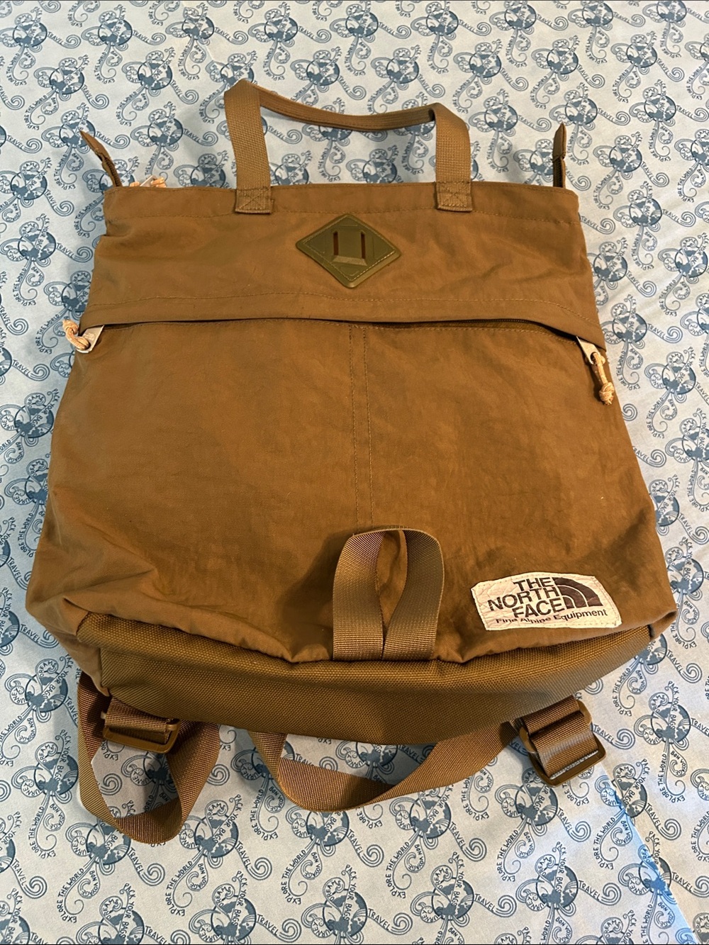 North Face Berkeley tote army green color